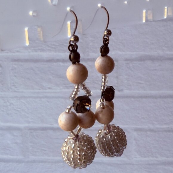 Vtg 1990s Chico’s Pearl Chain Drop Earrings Sparkle Textured Metal Ball Accents - Picture 3 of 7